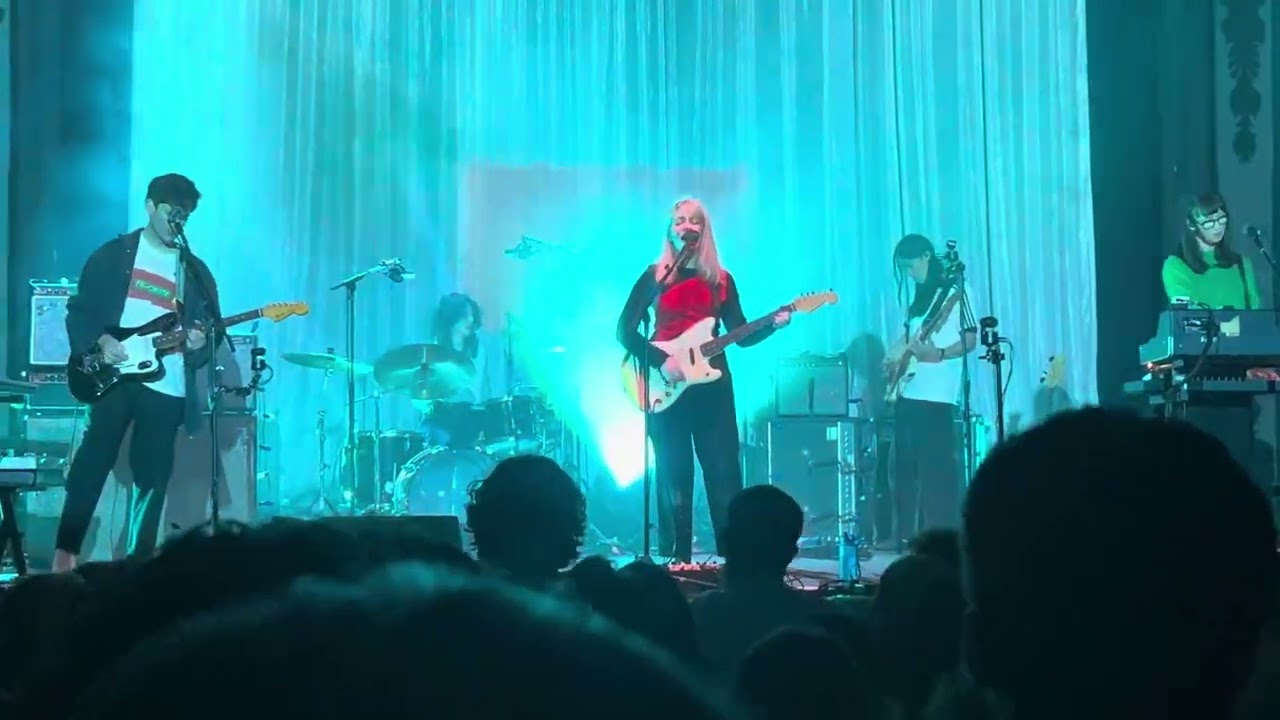 “The Ones Who Love You” by Alvvays Live @ Newport music hall Columbus OH 4/20/2024