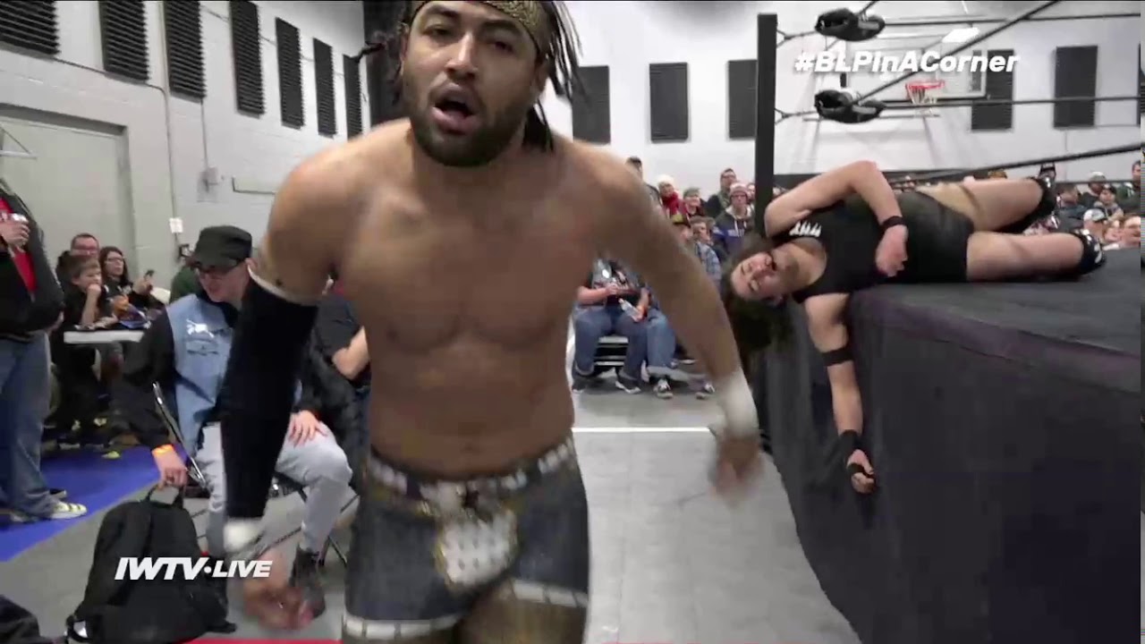 Jason Cade vs Johnathan Wolf