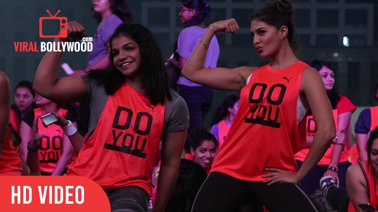 Jacqueline Fernandez Full Video | New Guinness World Record for Abdominal Plank Position for 60 sec