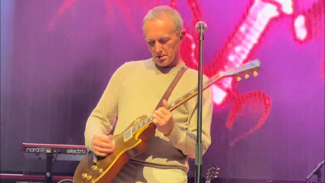 Steve Cradock Guitar Solos - Ocean Colour Scene - Live in Wolverhampton (Dec 2023)