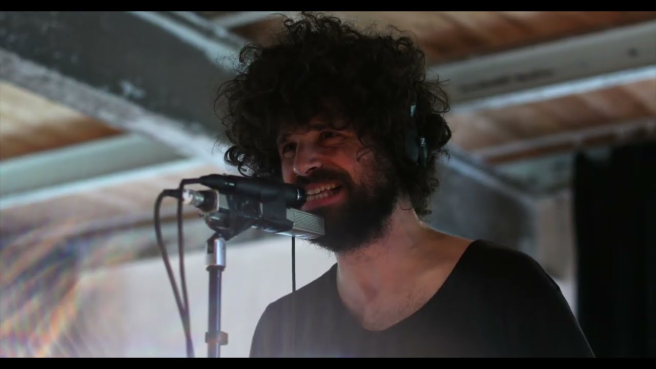 Coilguns - Nightshifter (Die Mühle Live Session)