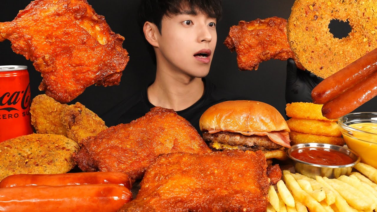 ASMR MUKBANG FRIED CHICKEN & BACON DOUBLE CHEESE BUREGR & HOT CHEESE RINGS & FRIES & ONION RINGS