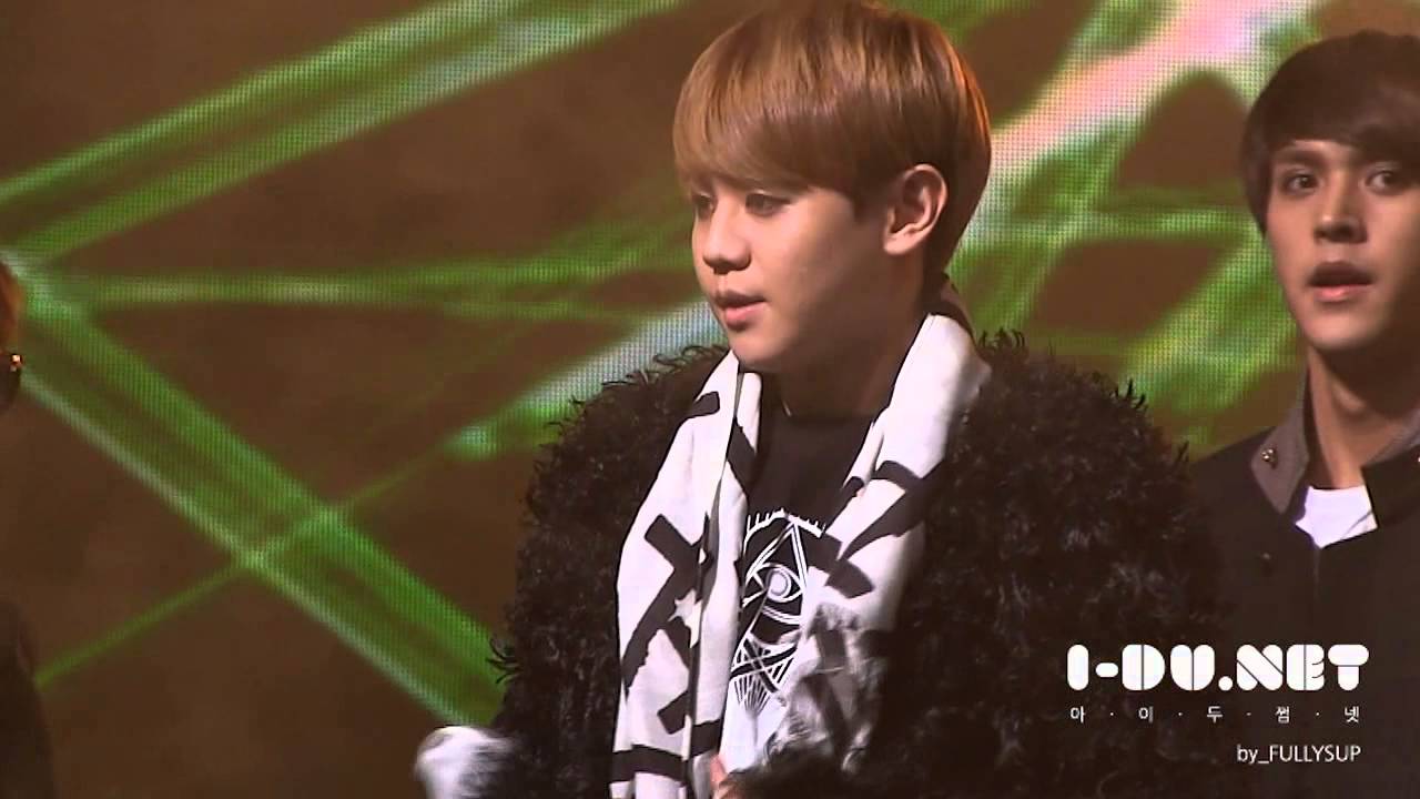 121215 슈퍼울트라Sexy Baby 양요섭..아픈데 섹시하고 난리ㅠㅠ