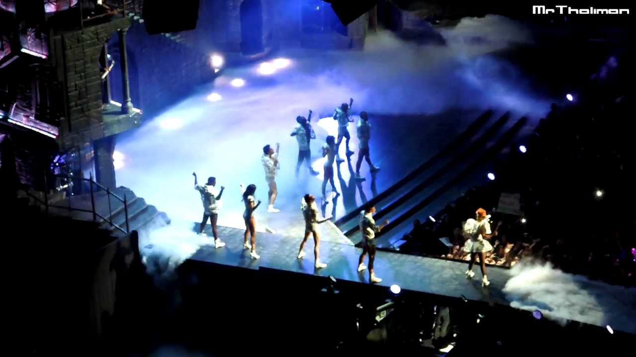 LADY GAGA - Bad Romance - Vienna Wien 18.8.2012 - BORN THIS WAY BALL