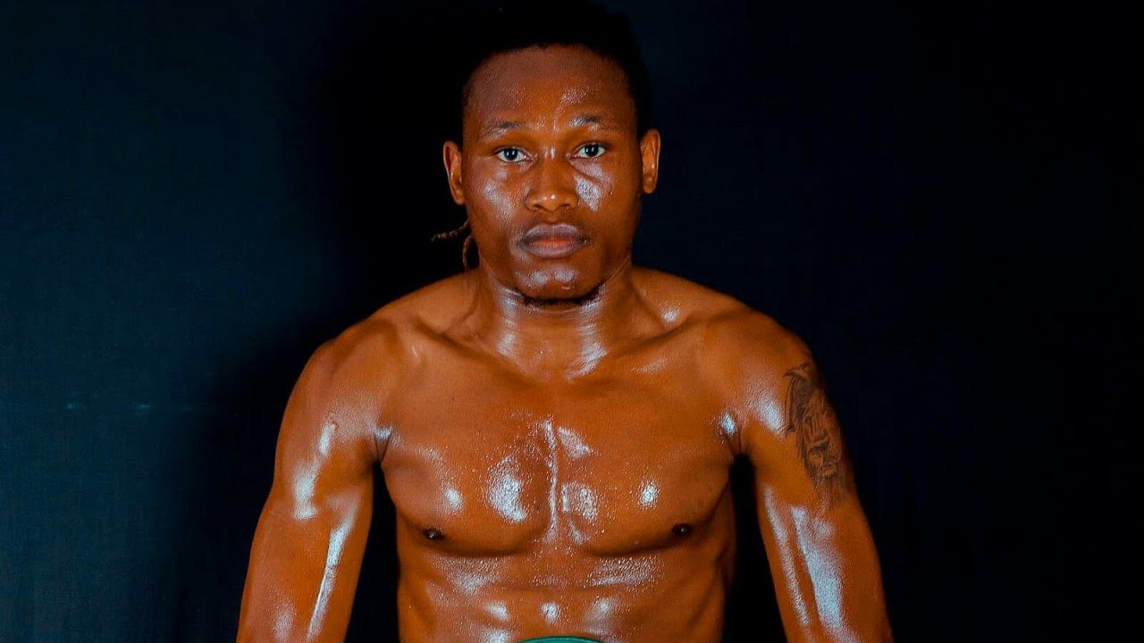 TRAINER WA BUCHI GYM AZUNGUMZIA JINSI ANAVYOMUANDA BONDIA TONY RASHID