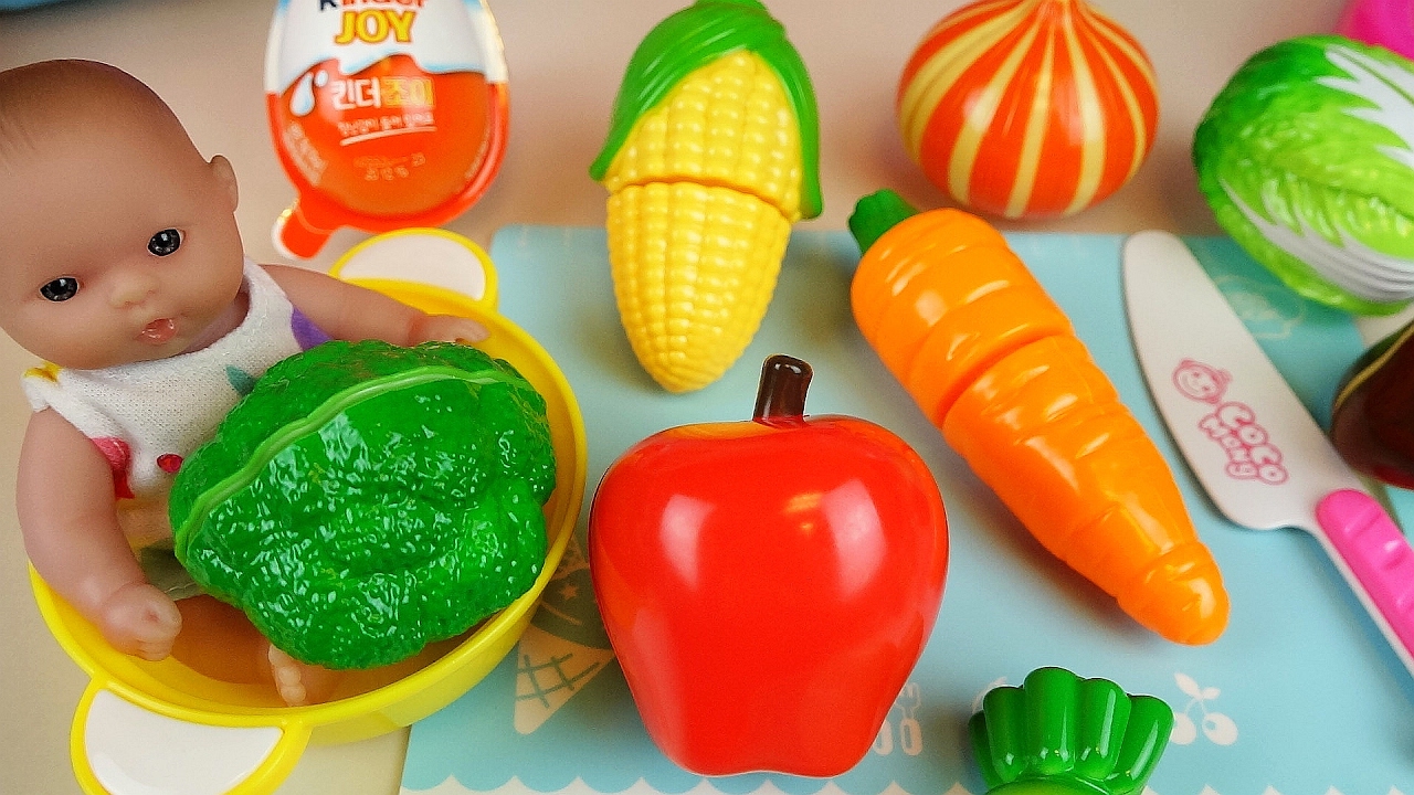 Fruit vegetable cutting and baby doll refrigerator toys