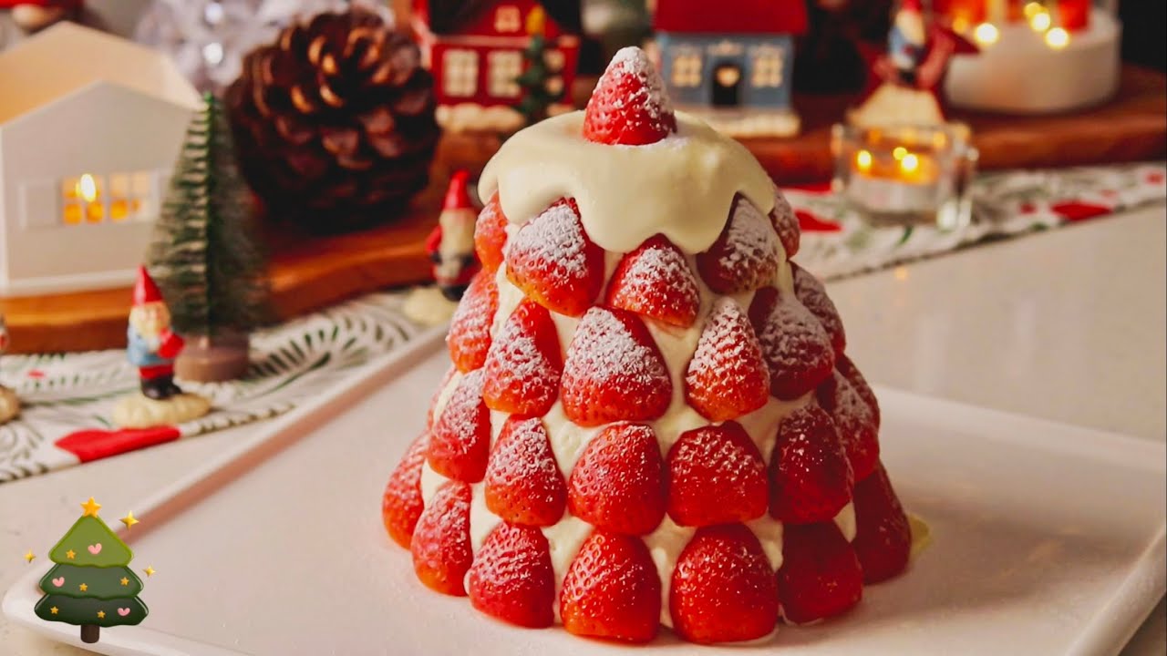 Strawberry Cake | Christmas Desserts | Homemade from scratch