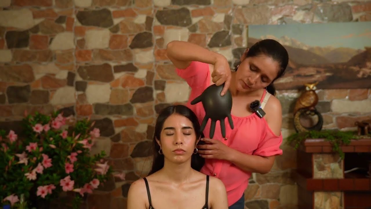 Masaje ASMR y limpia energética de Doña Esperanza con susurros y sonidos suaves pa dormir y relajar