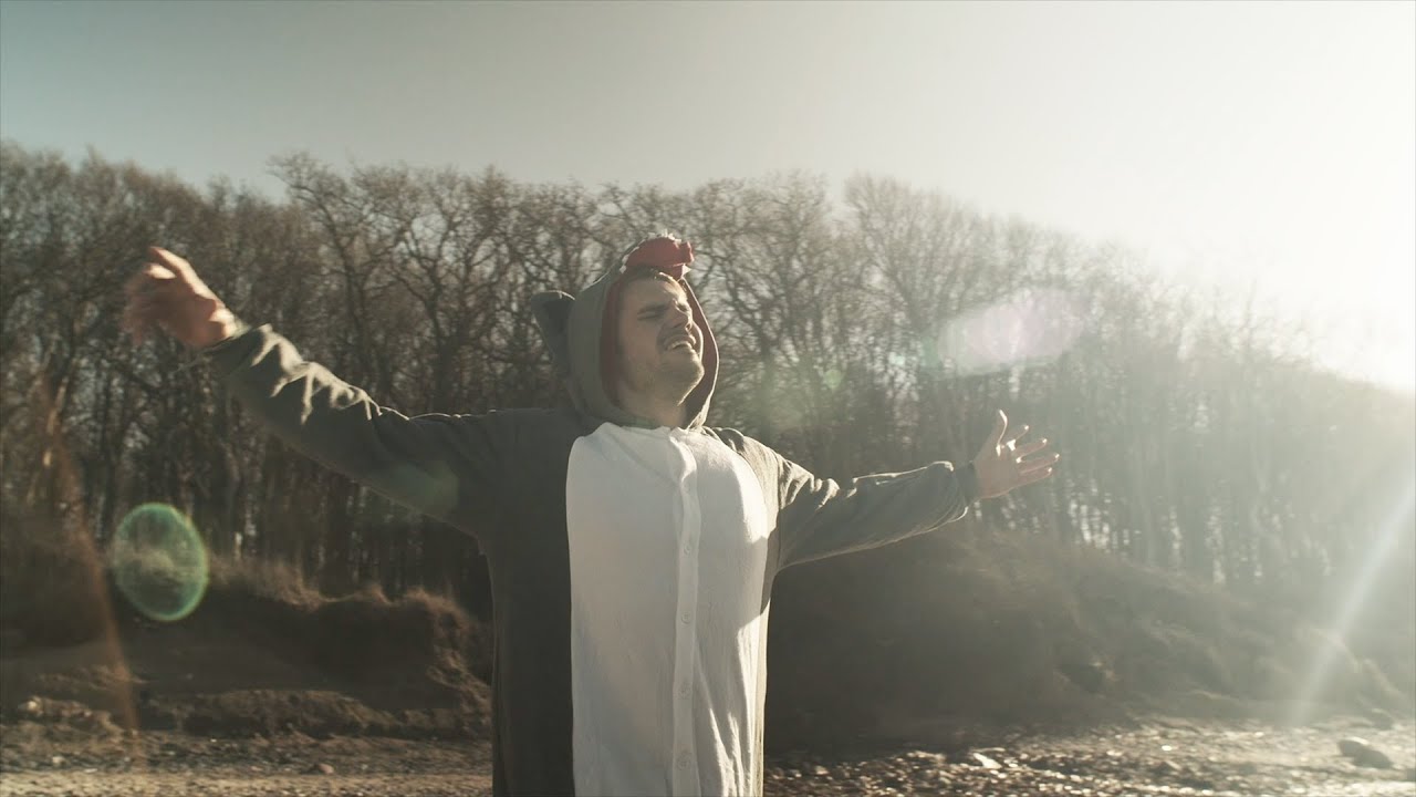 greg taro - volver&eacute; (official music video)