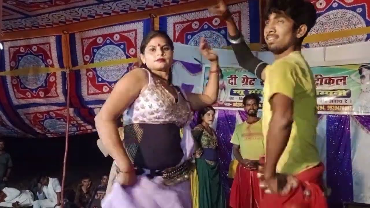 #मंच पर हाहाकार मच गया रेशमा रानी छोटू गोरखपुरी के नाच पर #Samiyana Hila Diya Resma Rani Chhotu Ji