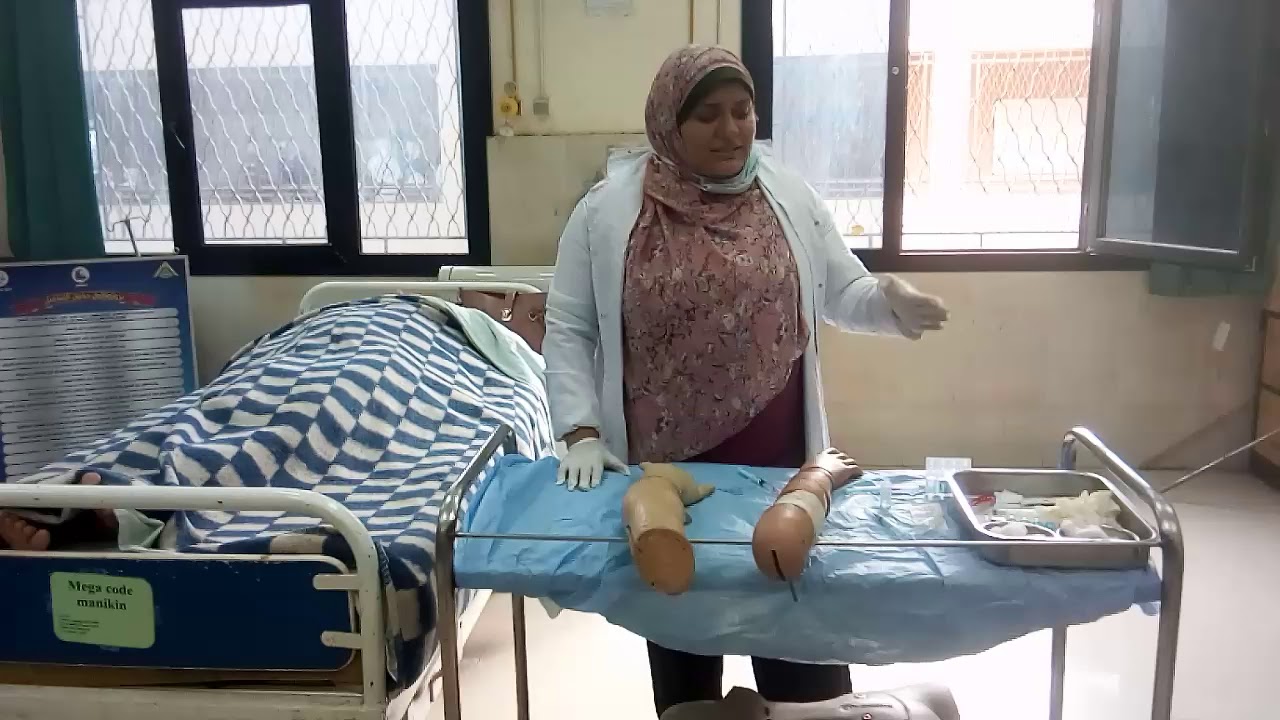 محاضرة اساسيات تمريض عملى بعنوانSCالحقن تحت الجلد الفرقة الاولى د. نورا فارس 25-11-2020