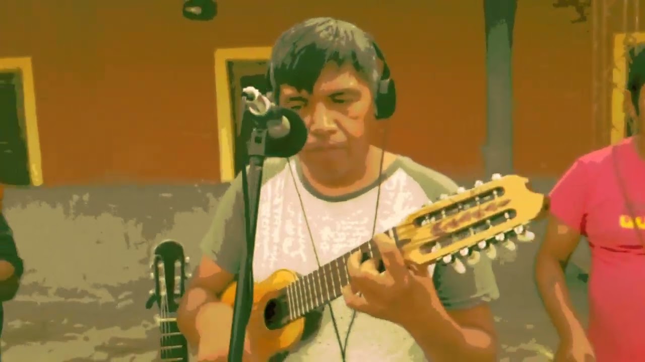 Sim&oacute;n &Aacute;lvarez de las voces toba