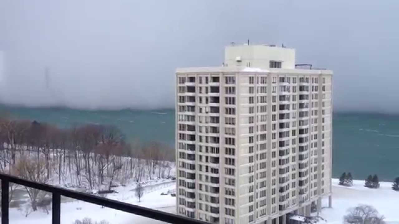 Cleveland Lake Effect Rolling in