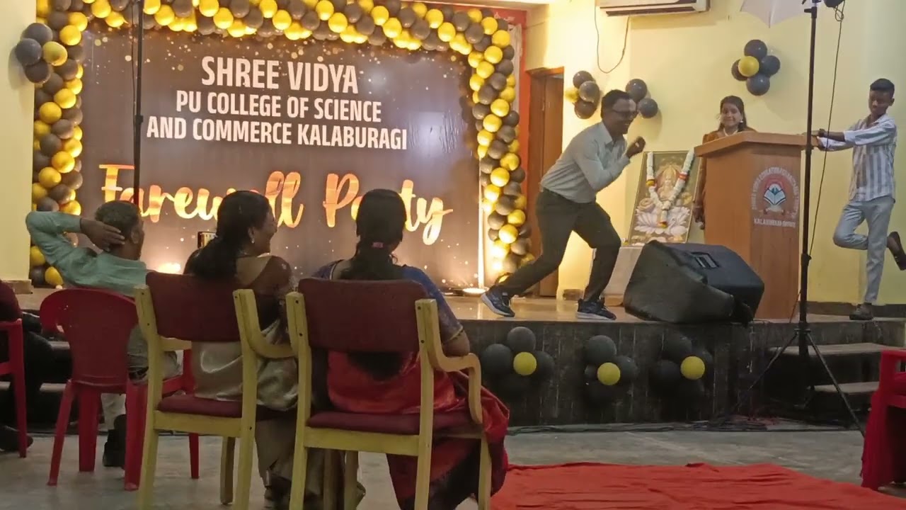 Mai to raste se jaara tha dance.. Farewell program @Shree Vidya pu college klb