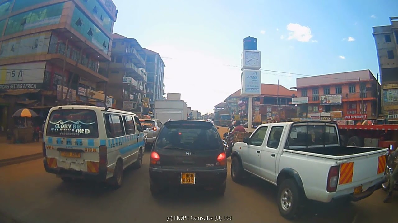 Mukono to Namboole Drive showing Jinja Highway Potholes and Road Repairs - September 2021