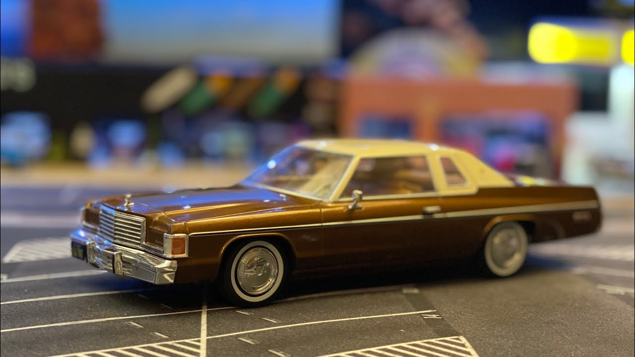 Dodge Royal Monaco Brougham Coupe 1977 года, масштаб 1/24, Whitebox #diecast