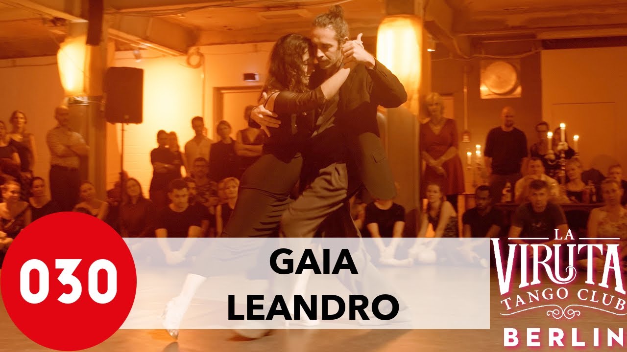 Gaia Pisauro and Leandro Furlan – Corrientes y Esmeralda