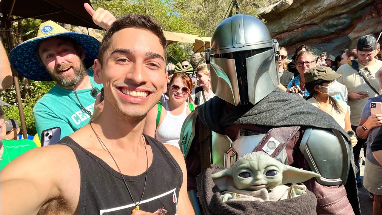 The Mandalorian And Grogu Have Arrived To Disney's Hollywood Studios! | INSANE 1ST DAY CROWDS