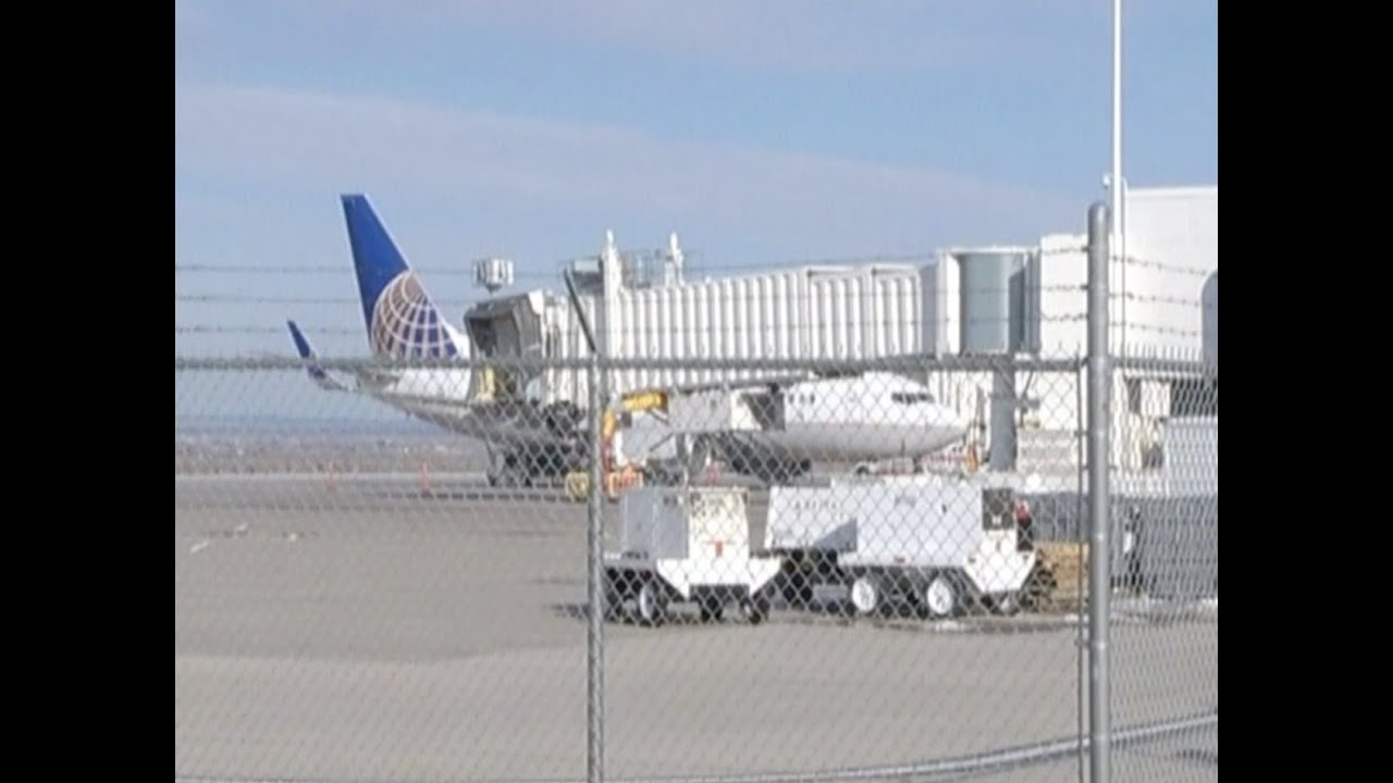 Flight attendant hospitalized, passengers injured on United Airlines flight