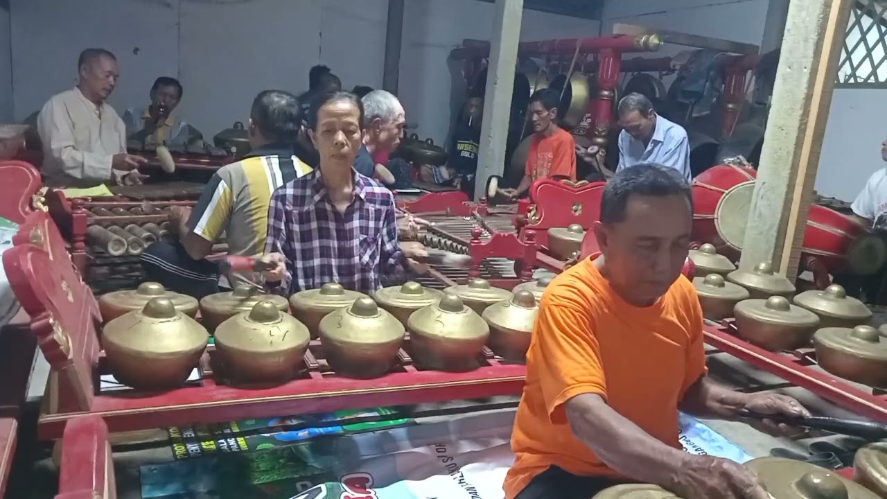 Renggong lor karawitan MADYO LARAS Pancasan ajibarang