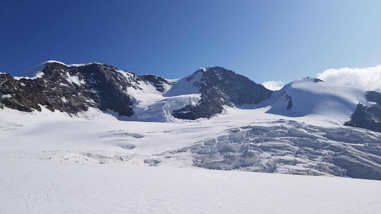 Naso del Lyskamm, Day 3 Spaghettirunde (Monte Rosa Traverse)