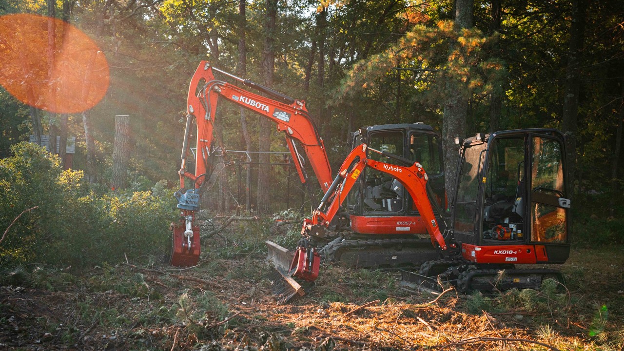 Clearing Trees For a Cabin Build with a Pair of Hydra Grapples
