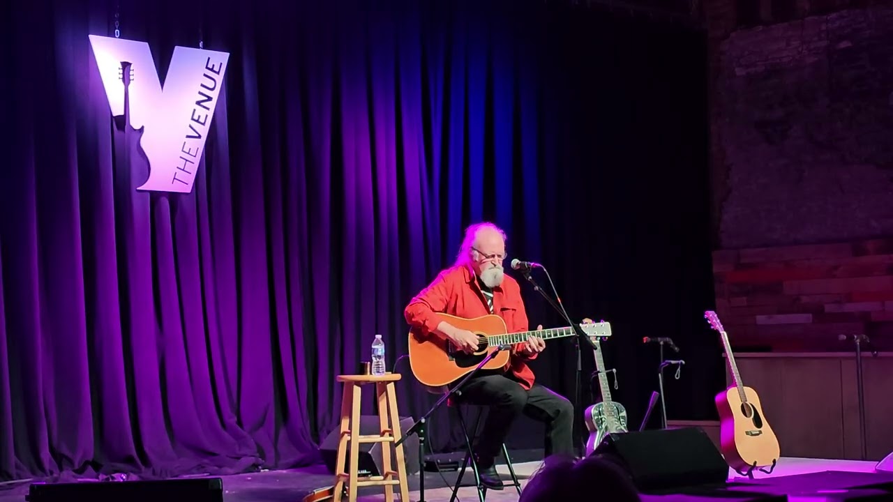 Tinsley Ellis honoring Skip James' style, Mississippi blues