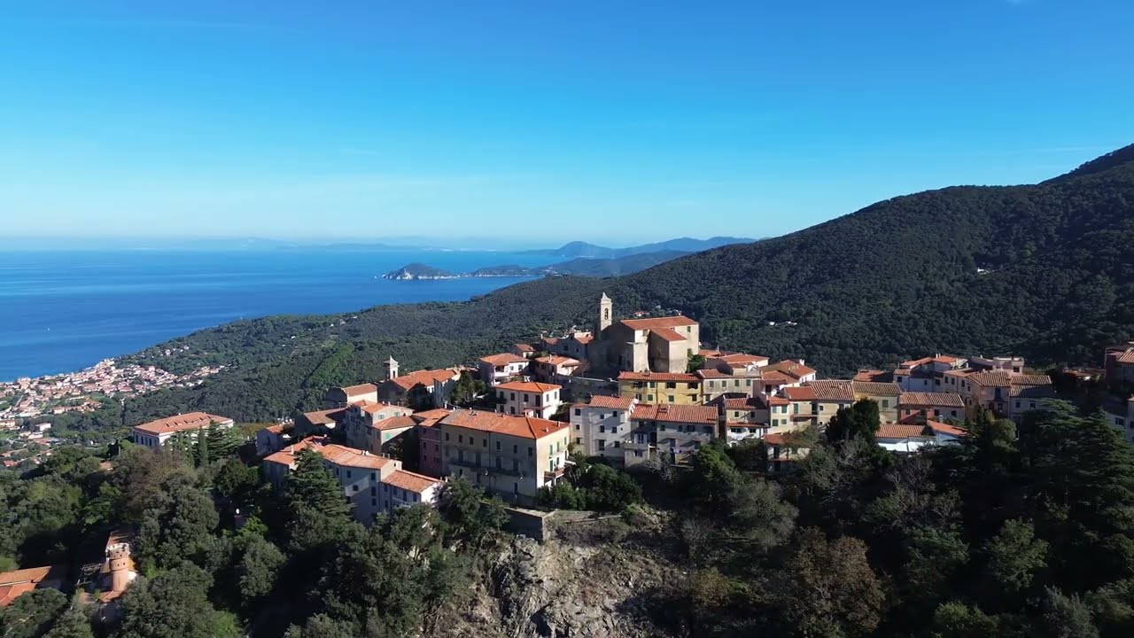 Isola d'Elba 🇮🇹🚁🇮🇹🏝️🇮🇹 Marciana Loc Poggio Sabato 16-11-2024 ( Drone )