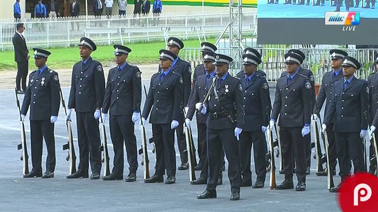 EN DIRECT | Les célébrations de l'indépendance au Champ de Mars