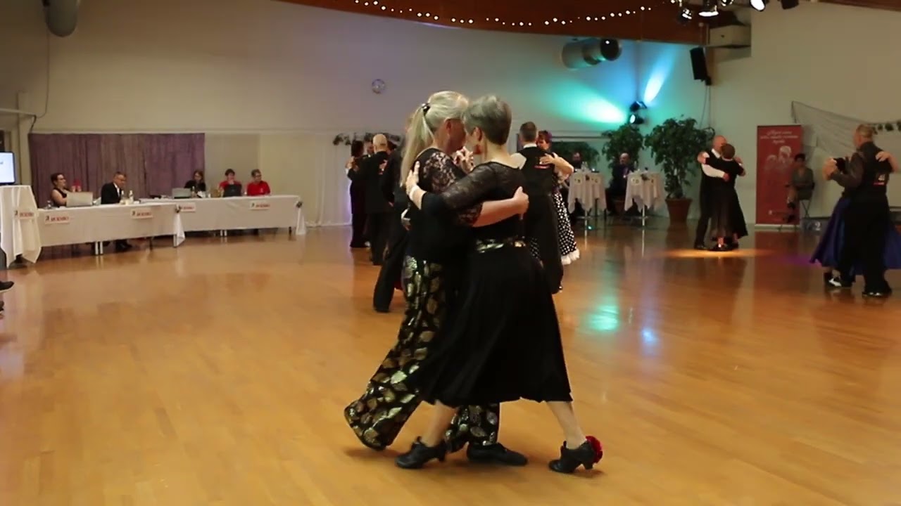 16.9 -23 Tangovalssin finaalia