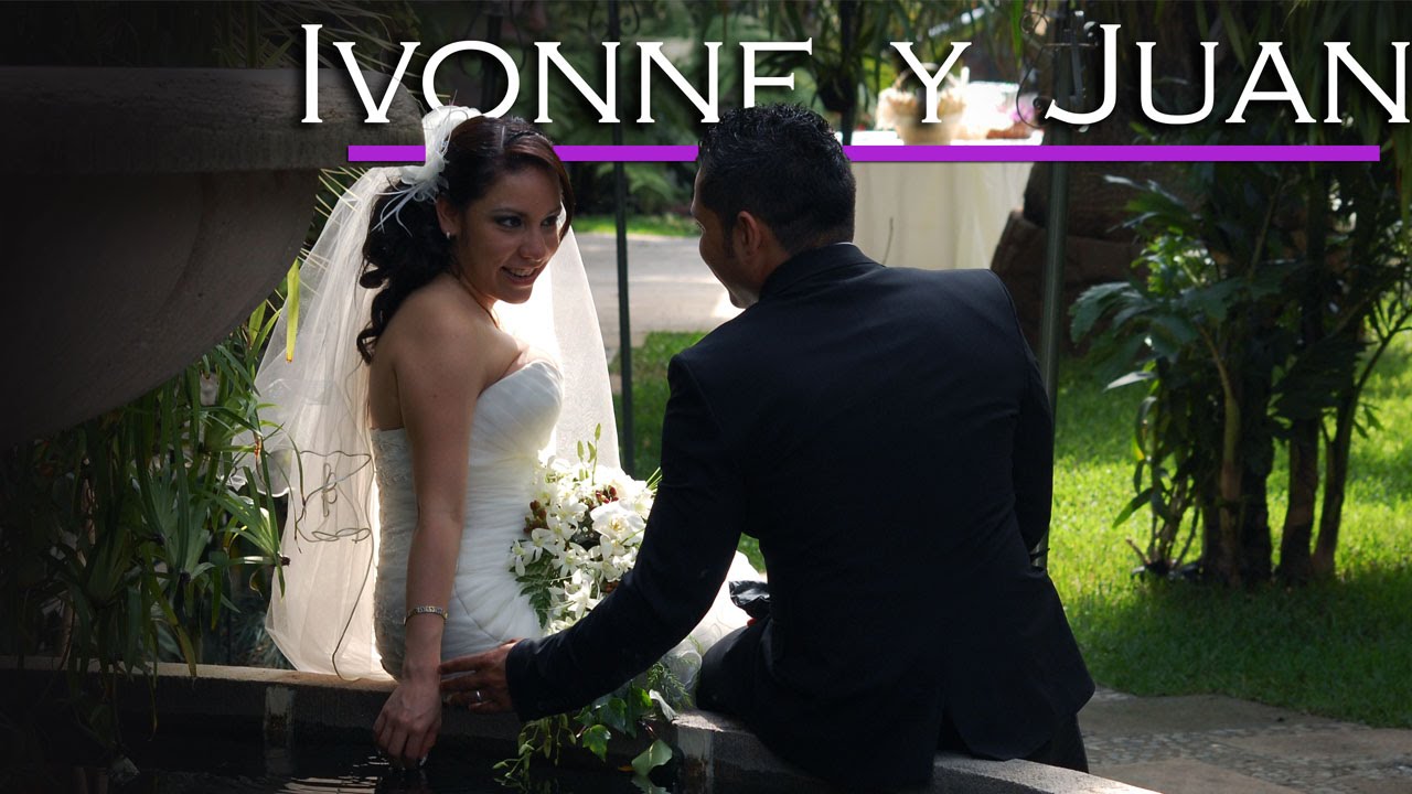 Boda en Jardin de Cortes en Cuernavaca, Mor.Mx.. Ivonne + Juan