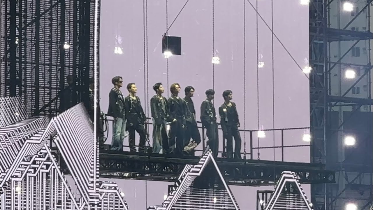 250914 세븐틴 인천콘 ‘NEW_‘ HBD, 썬더