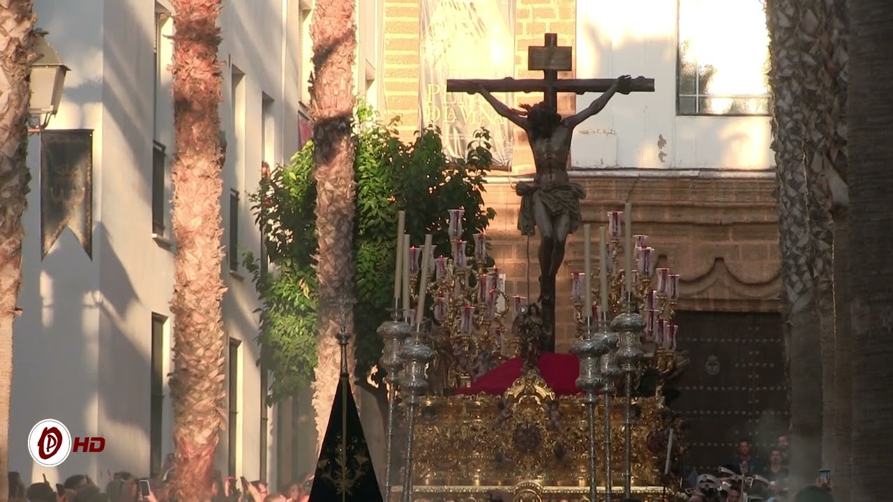 Salida Cristo de la Misericordia, La Viña,  Magna Cádiz 2022 - OndaPasion.com  | OndaPasion.com