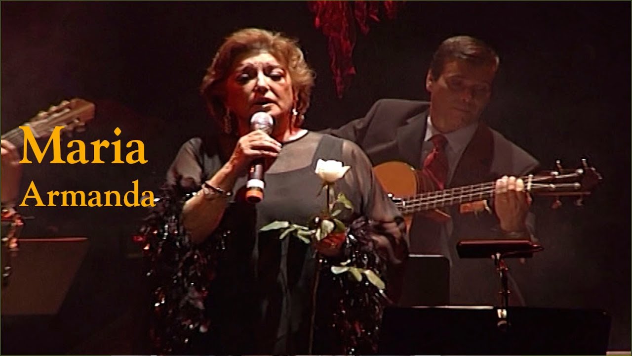 MARIA ARMANDA ao vivo com o fado  