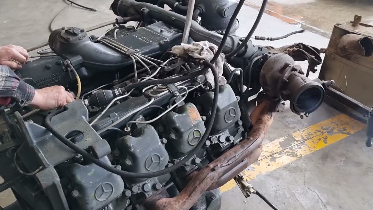MERCEDES BENZ OM 442 V8 530PS. TRUCK FACTORY GREVENA GREECE