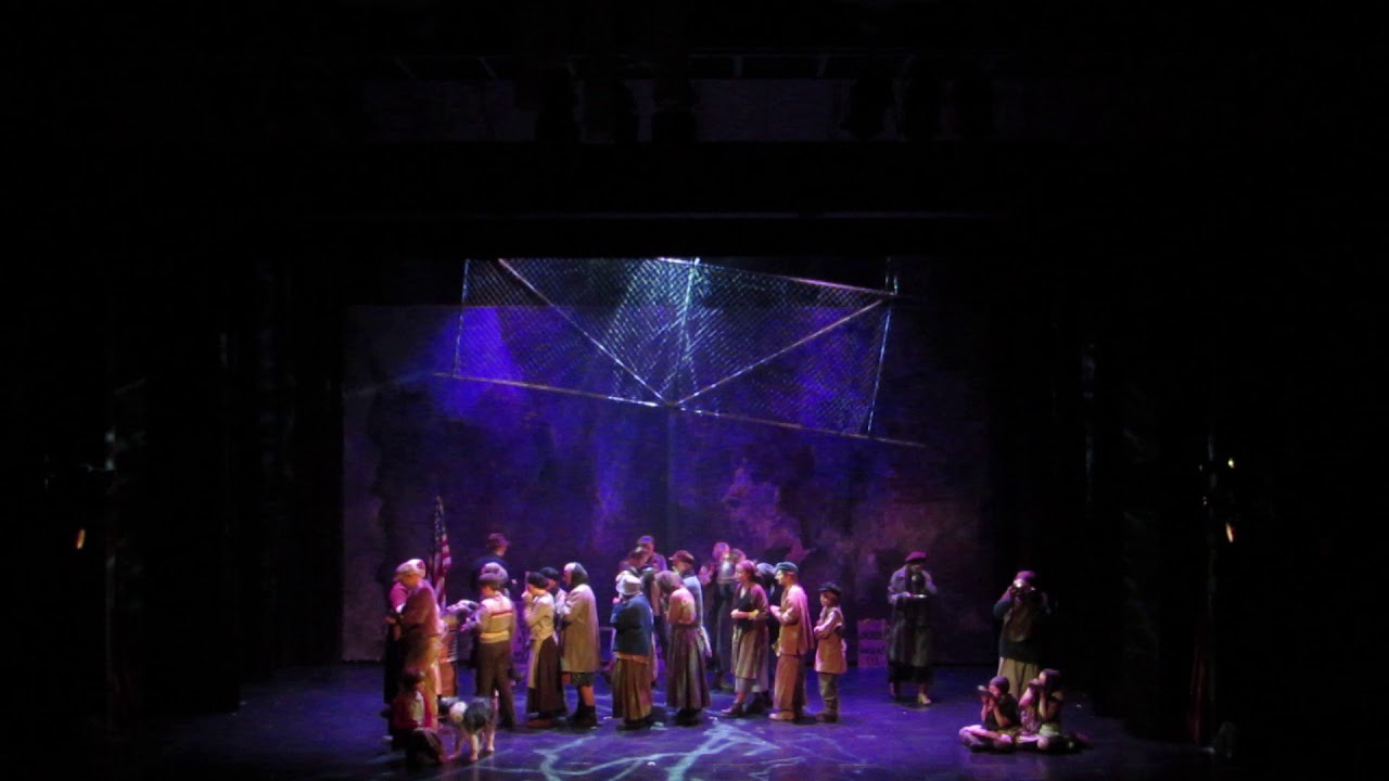 The musical Annie in Saffle - Sweden 2017 - Tomorrow - with the dog