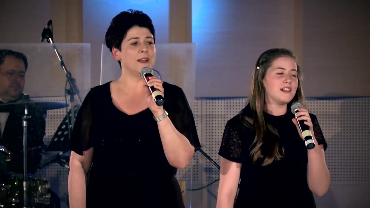 [OFFICIAL VIDEO] Ganea Vocal Family - Sweeter