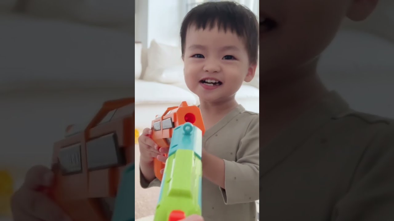 潘爸乐爷vlog：潘爸和乐爷吵架了内讧？！95后家庭独特耍赖和好方式！baby leye & pan #dadlife #baby #babyboy #family #familygoals