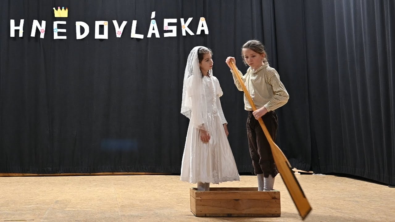 Hnědovláska