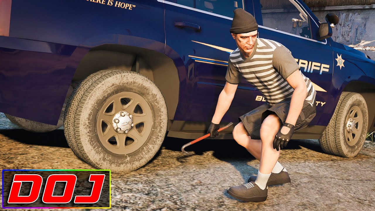 Stealing Cop's Rims | GTA 5 Roleplay | DOJ #132