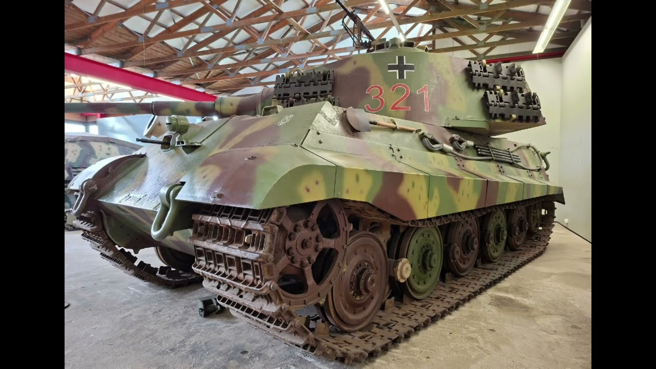 Pz.Kpfw VI Ausf. B Tiger II  "Königstiger" (DPM Munster)