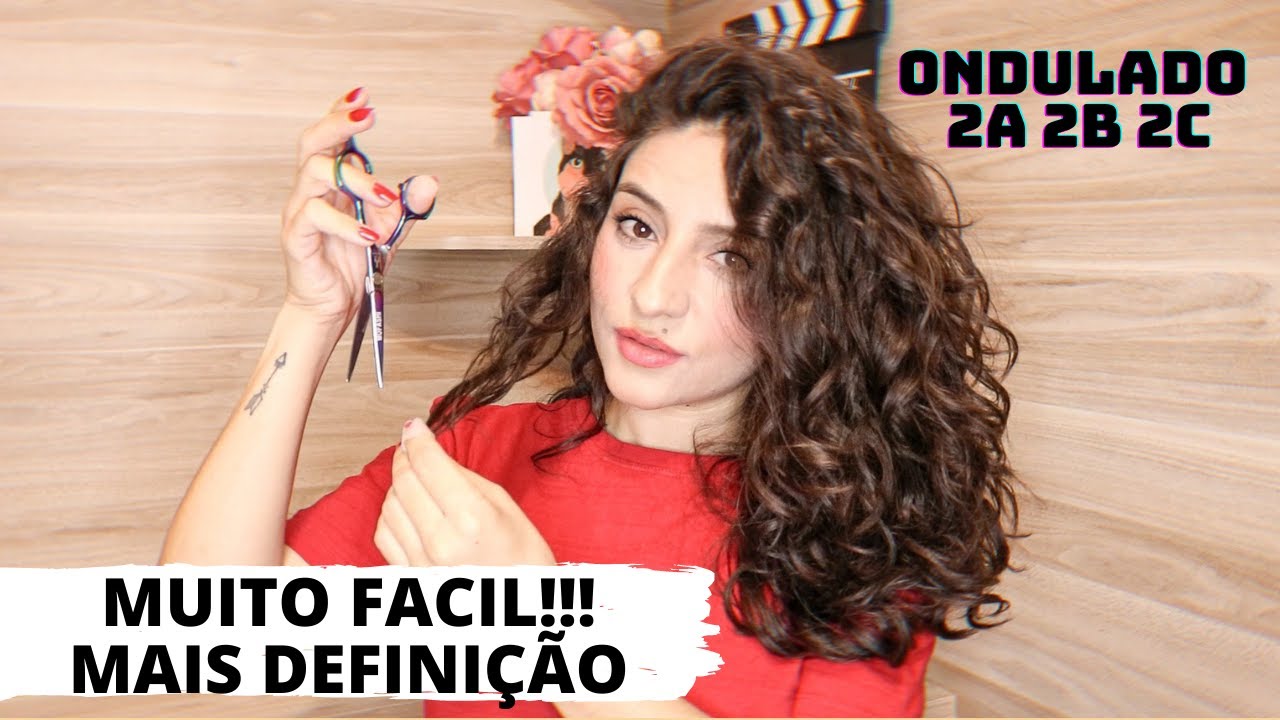 COMO EU CORTO O MEU CABELO EM CASA / ONDULADO 2A 2B 2C / BASE RETA / MAIS DEFINIÇÃO