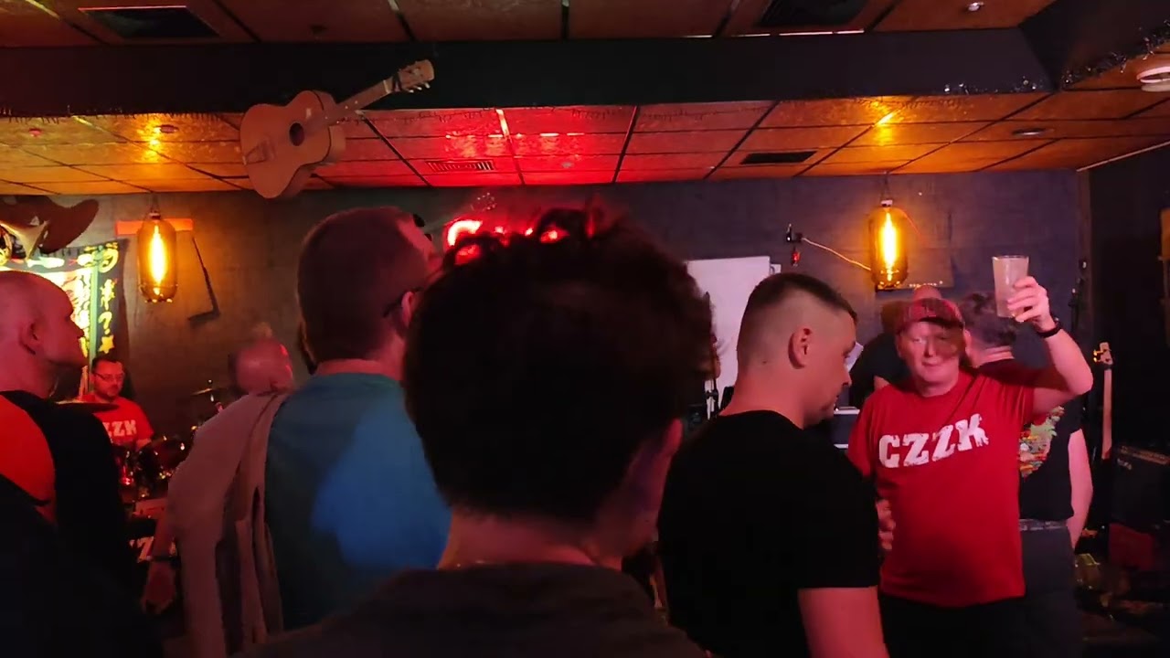 Czarny Ziutek z Killerami - W&oacute;dka