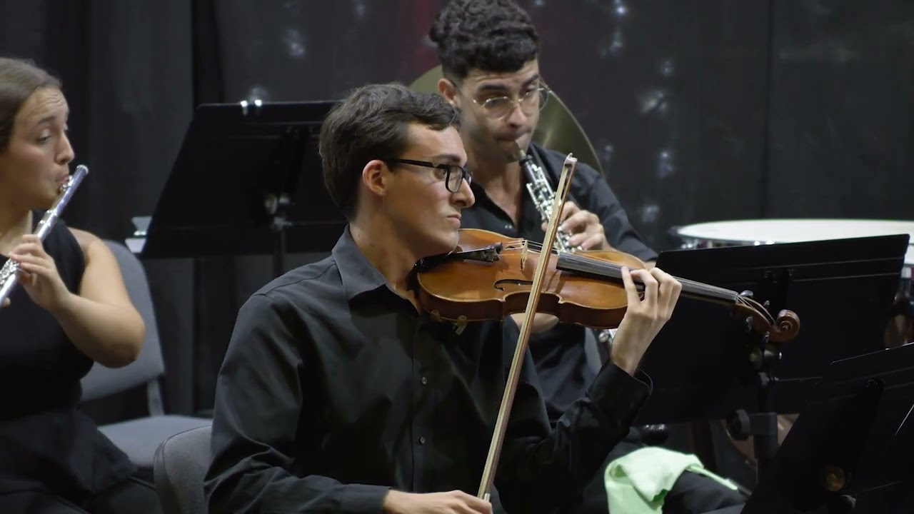 Sinfonía No. 2, II mov. J Brahms-Dir: Carlos Martínez