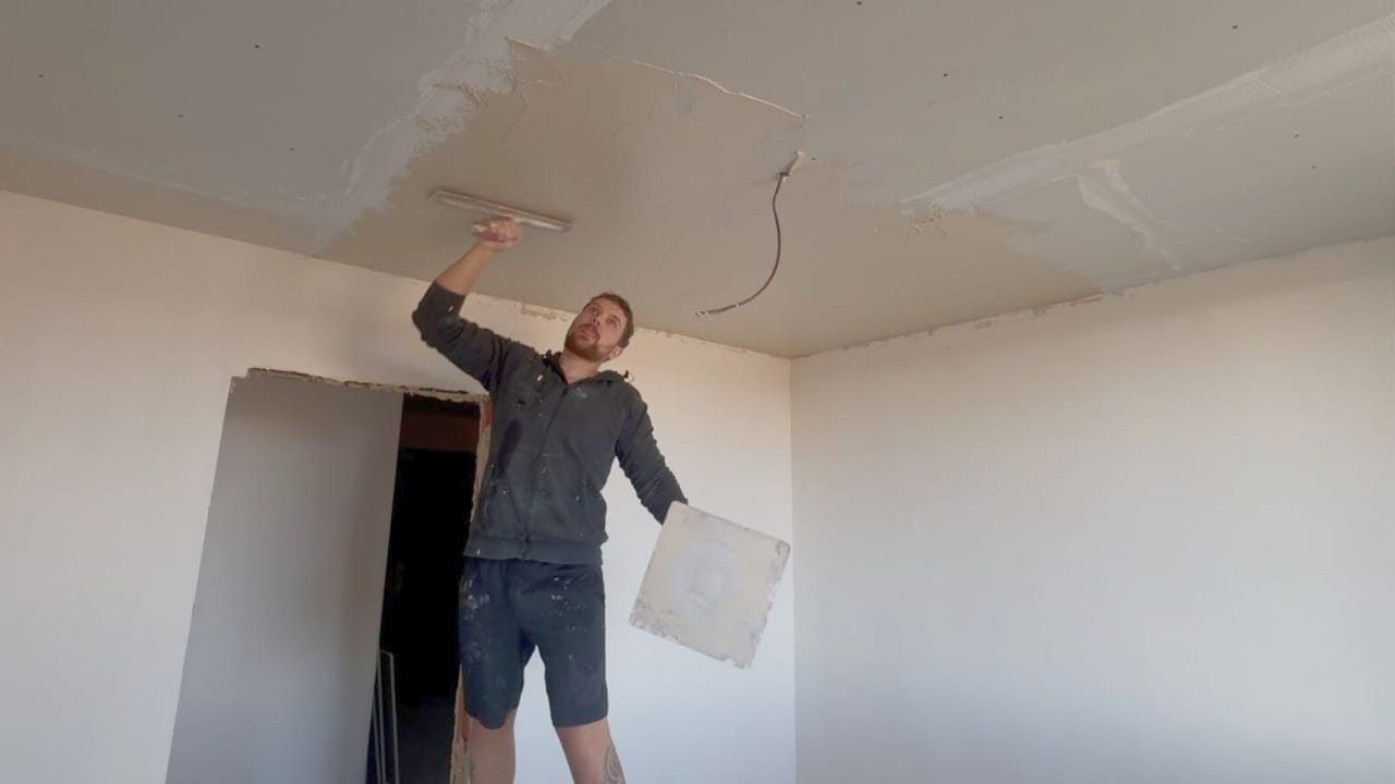 Plastering the First Ceiling + My Thoughts on Multi-Finish