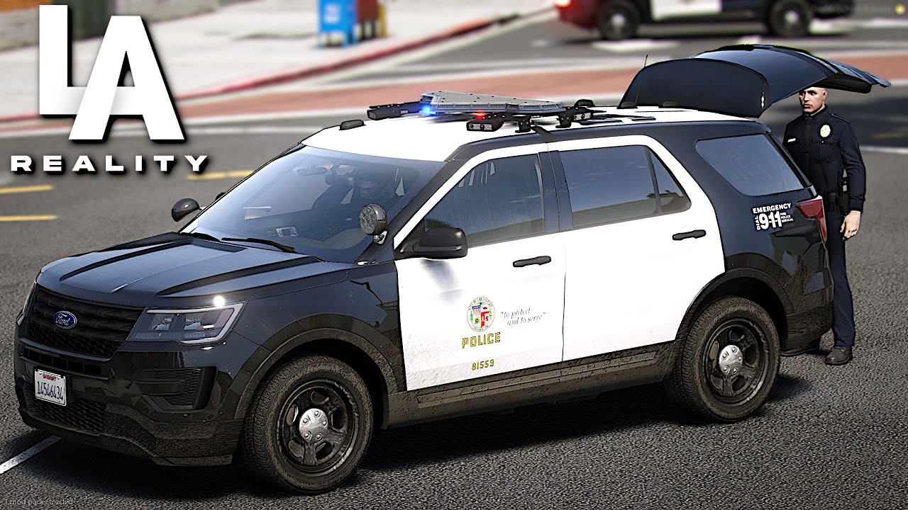 🔴LAPD - Realistic FiveM Server (Also LIVE @Twitch.tv/InvictusLIVE)