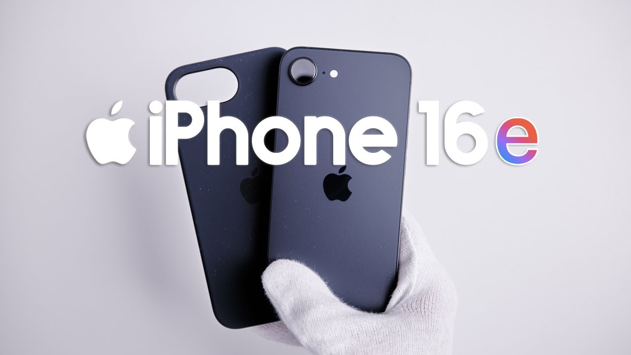 iPhone 16e Unboxing - Best Budget Phone Ever? Gaming Test!
