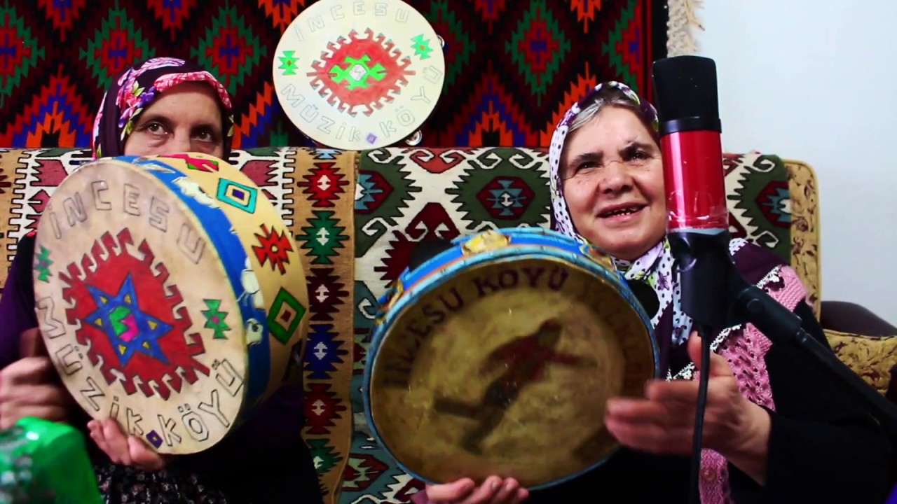 Hatice Öztaş & Emine Çevik - Kadılar Yolu [Emre Dayıoğlu Arşivi]
