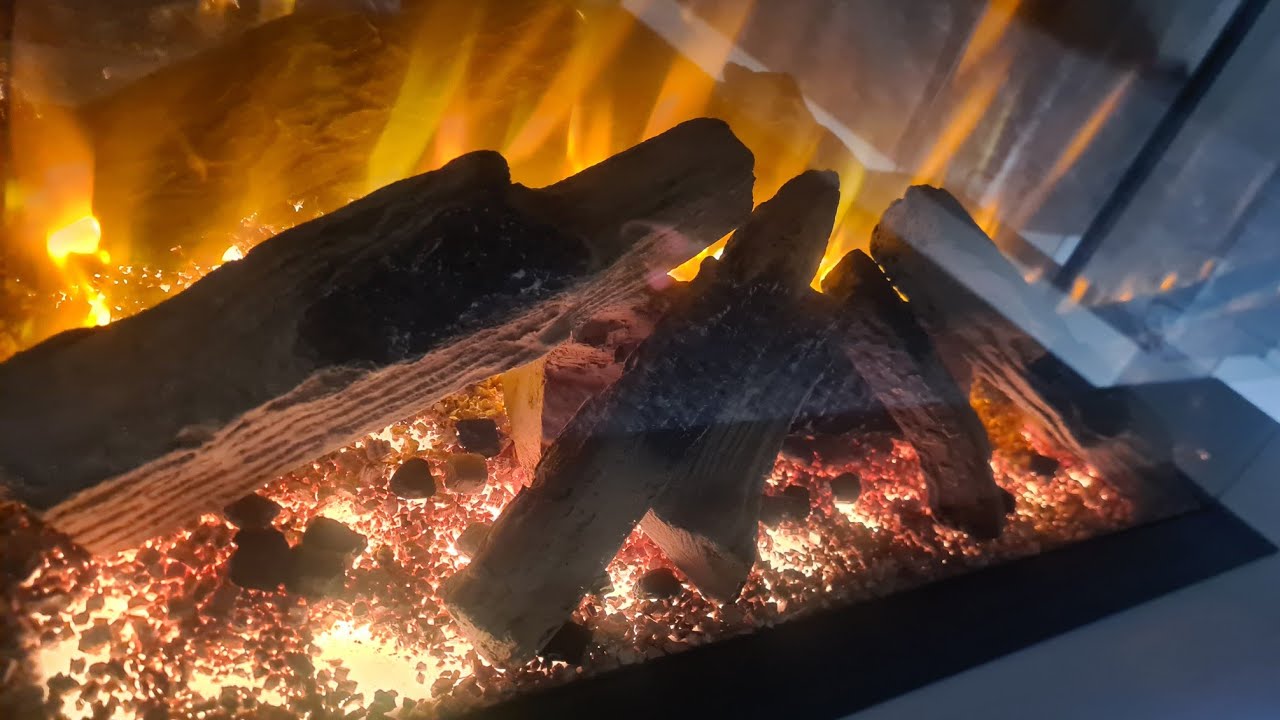 DO YOU WANT THE MOST REALISTIC ELECTRIC FIRE?