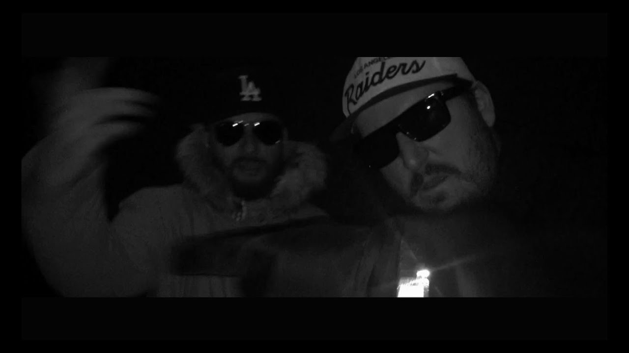 Hermann Weiss feat. Smoe83 - Elefant Im Raum (prod. von ManyBeats)